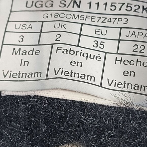 UGG Kid's Black Oh Yeah Slides Slipper S/N1115752K US Size 3 - Picture 8 of 8